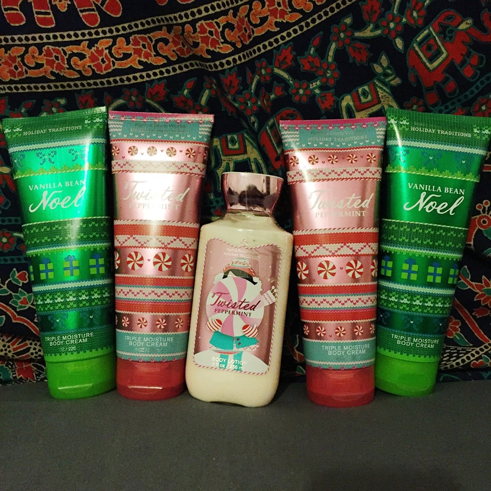 H O L I D A Y Body Cream & Body Lotion Pack